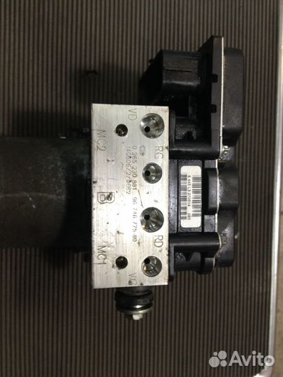 Блок абс Пежо 3008