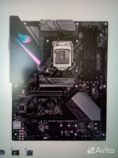 Asus Rog strix H370-F Gaming c i5-9400f