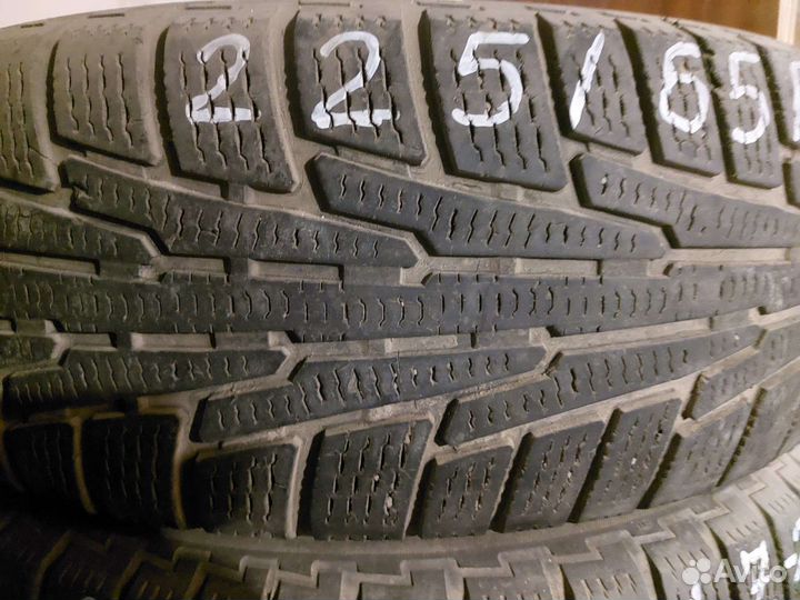 Nokian Tyres Hakkapeliitta R 225/65 R17 106R