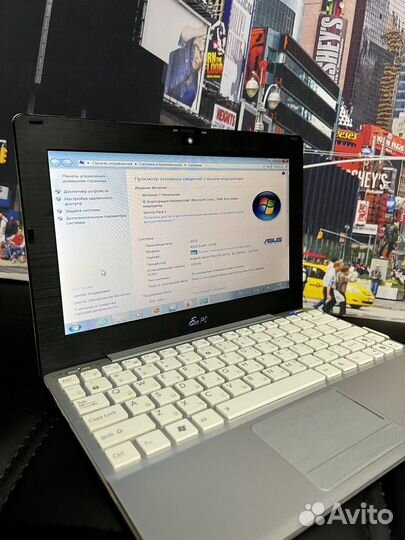 Красивый нетбук asus/для документов/мультфильмов