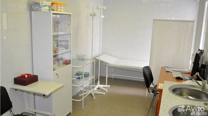 Шкаф медицинский стеклянный