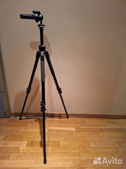 Штатив Manfrotto 055 xprob