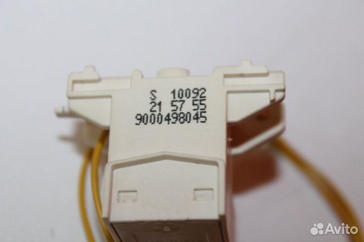 Кнопка сетевая Bosch 611295 бу. 3007