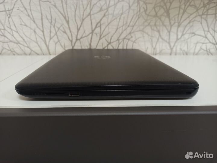 Ноутбук HP 4/8/M330/SSD