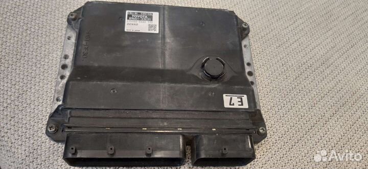 Блок управления двигателя Toyota 8966133C31