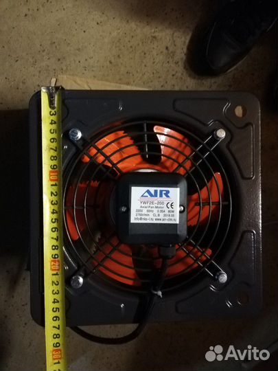 Вентилятор осевой вытяжной ywf2e-200