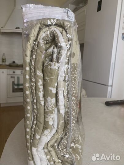 Покрывало на кровать новое