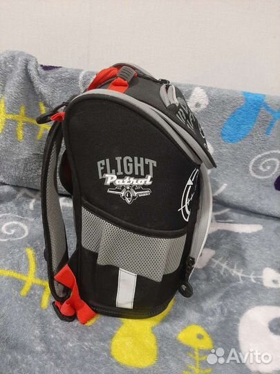 Портфель школьный для мальчика