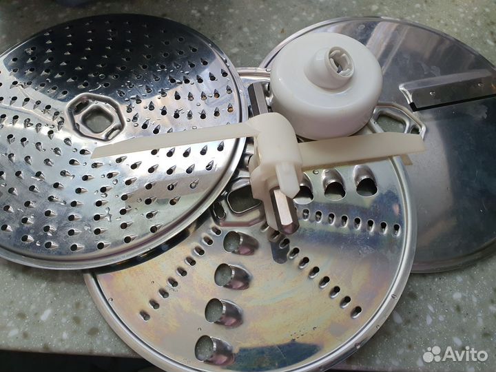 Кухонный комбайн Bosch mum 54240