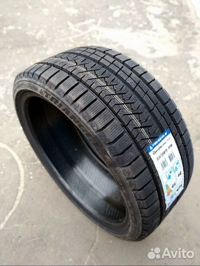 Triangle PL02 235/55 R20
