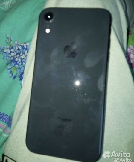 iPhone Xr, 64 ГБ