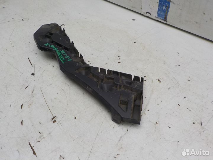 Крепление бампера заднего на LADA X-Ray 850452011R