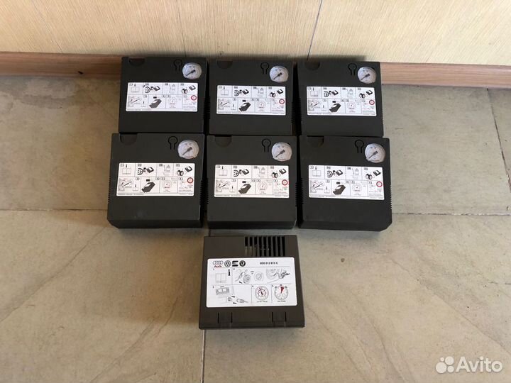 Новый компресор для подкачки шин VAG