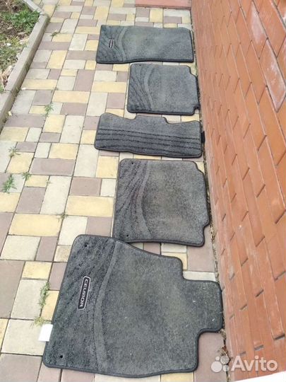 Комплект оригиналтных ковров Таета Цельсиор