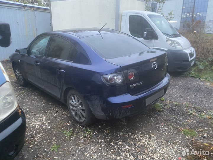 Mazda 3 2 МТ, 2008, битый, 225 000 км