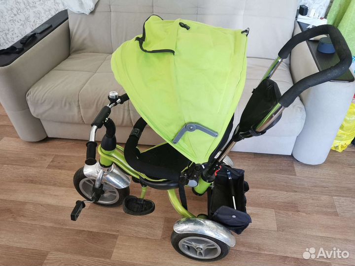 Трехколесный велосипед