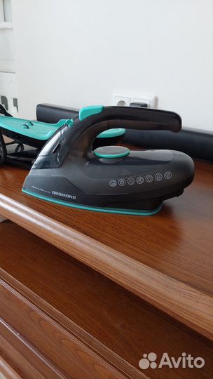 Утюг беспроводной
