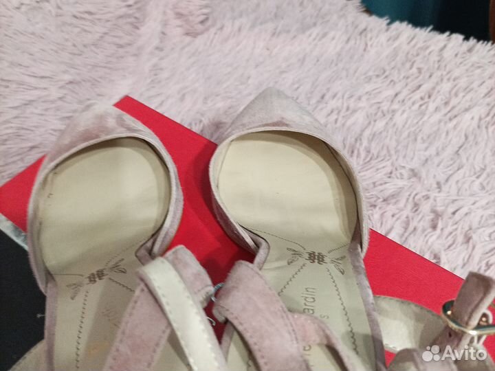 Босоножки натуральная замша 38 размер