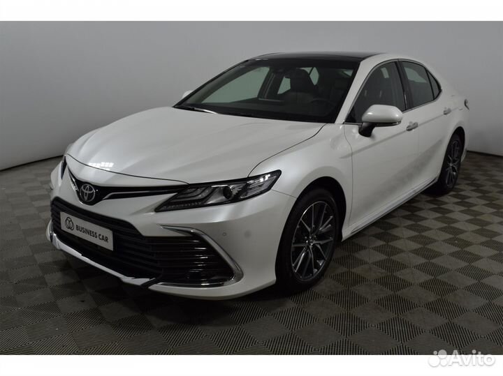 Toyota Camry 2.5 AT, 2023