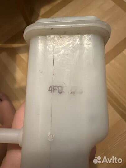 Бочок для тормозной жидкости от Kio Ceed 2016