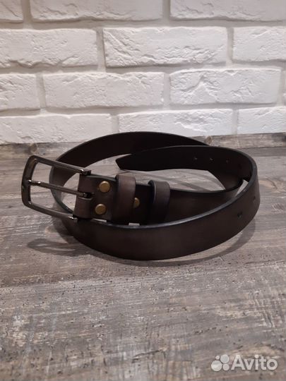 Мужской кожаный ремень