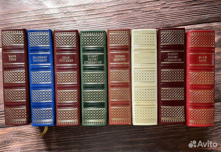 Малая библиотека шедевров (кожа)