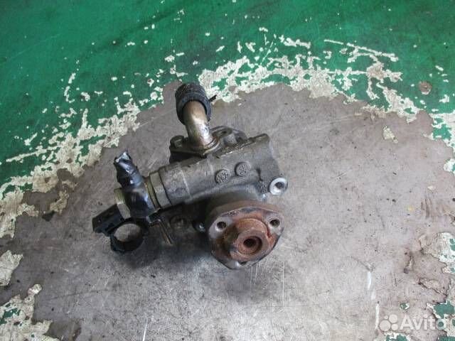 Насос гидроусилителя руля Volkswagen Golf 4 2001