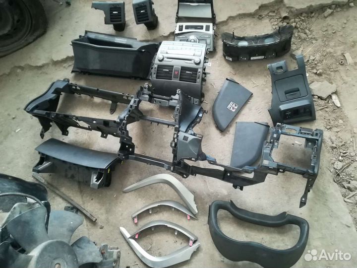 Панель приборов по частям Toyota Corolla E150