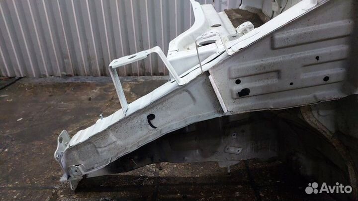 Б/У Б/У Четверть Состояние отличное, оригинал