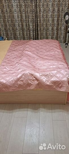 Покрывало на кровать