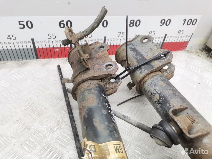 Стойка амортизатора переднего левого Opel Vectra C