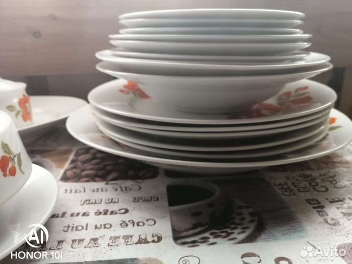 Набор столовой посуды