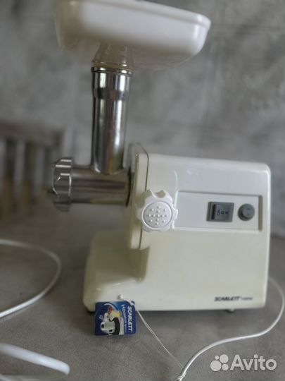 Мясорубка scarlett SC-MG 45S40