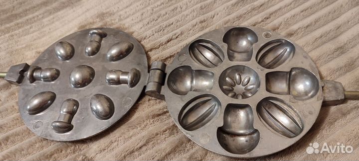 Формочки для выпечки орешков и грибочков