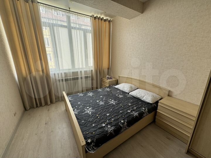 2-к. квартира, 85 м², 4/6 эт.