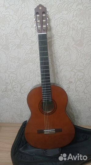 Классическая гитара yamaha c40