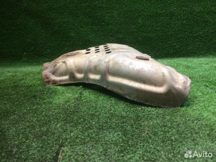 Экран тепловой Mitsubishi Lancer 10 4B11 2008