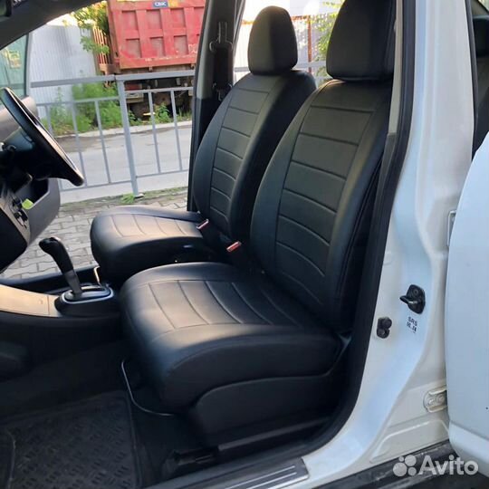 Авточехлы из экокожи nissan tiidalatio