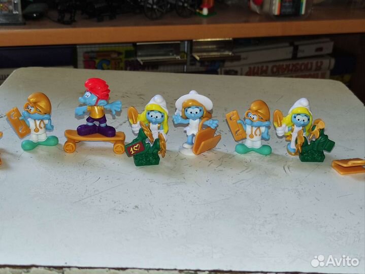 Киндер Сюрприз Смурфики Фигурки
