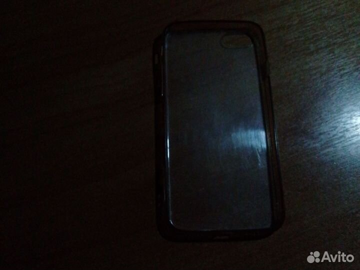 Чехол на iPhone 8