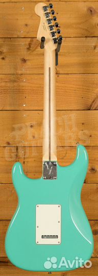 Fender Player Stratocaster HSS Sea Foam Green