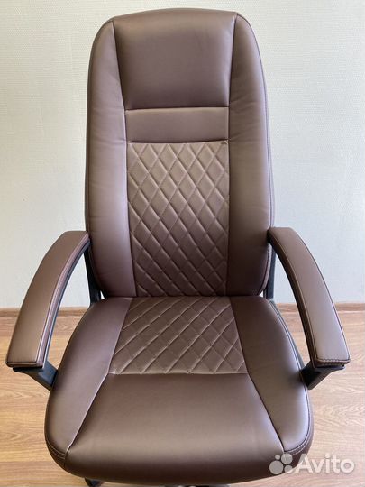Офисное кресло. Удобное
