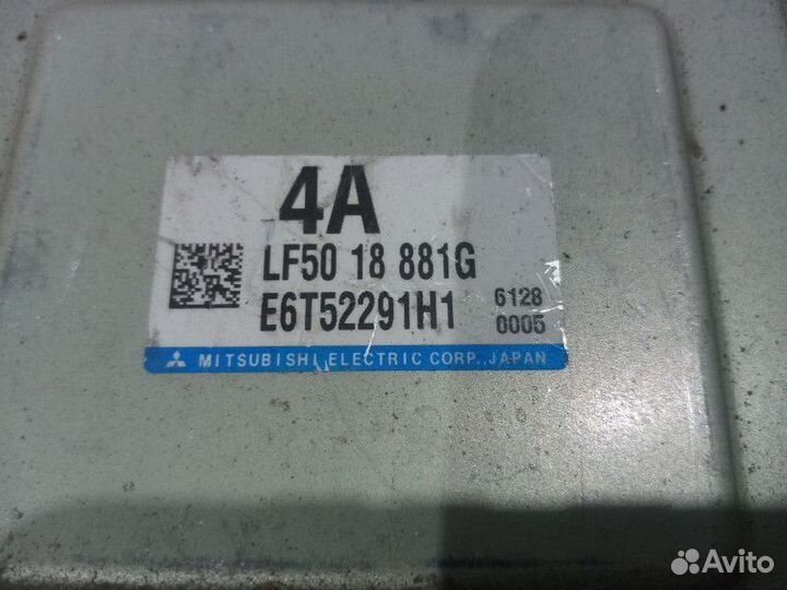 Блок управления двигателем Mazda 3 1 (BK)