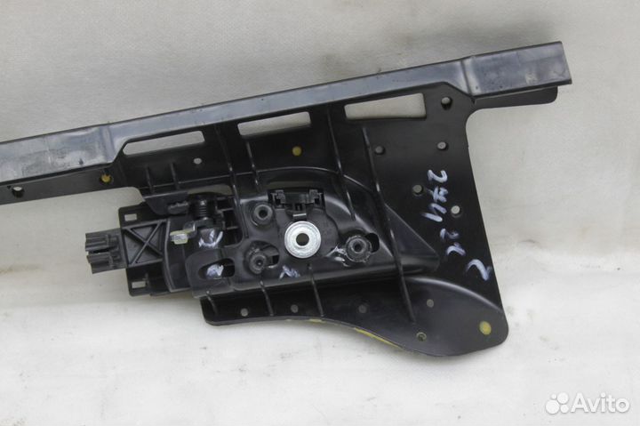 Внутренняя ручка передняя Rh 4,5 дв. Опель Астра Н