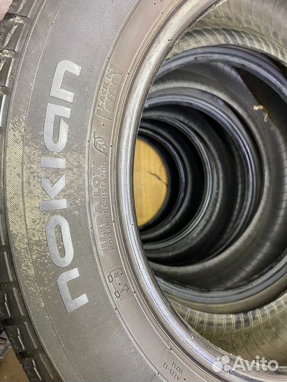 Nokian Tyres Hakkapeliitta R 215/60 R16 99R