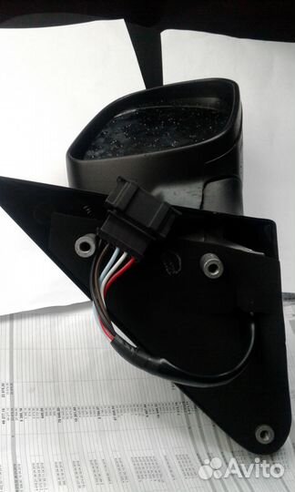 Правое зеркало skoda fadia Octavia
