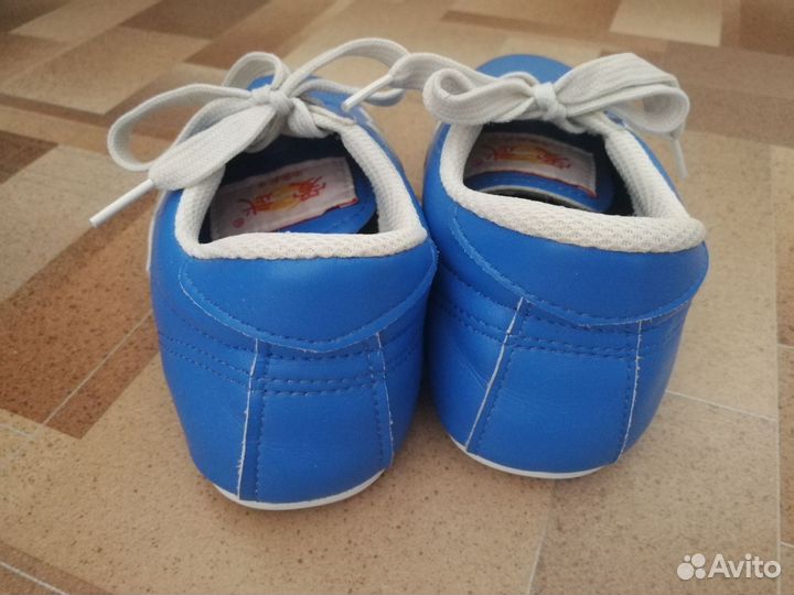 Кеды для занятий ушу 32р