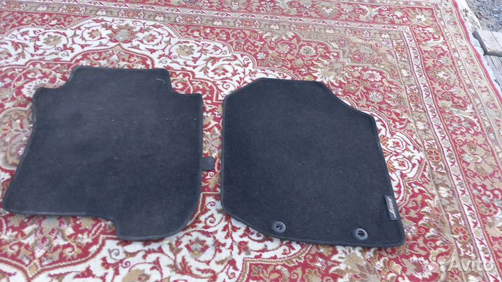 2 оригинальных передних коврика для Honda Jazz