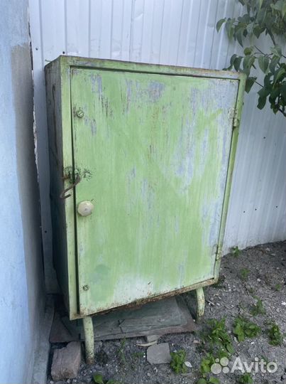 Сейф металлический коптильня ящик