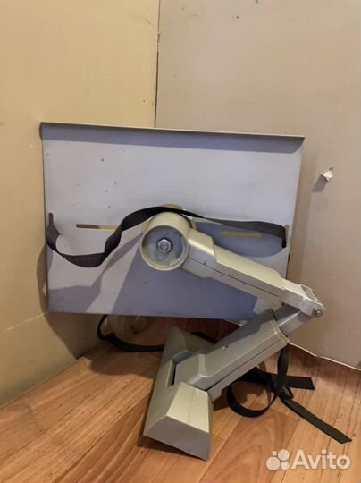 Полка кронштейн